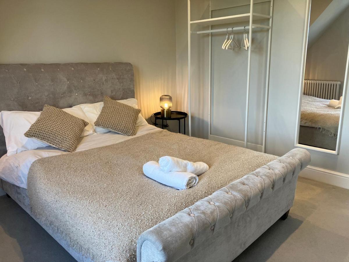 Stylish 1 Bed Flat With Private Terrace In Wimbledon - 3 The Queens London Exterior foto